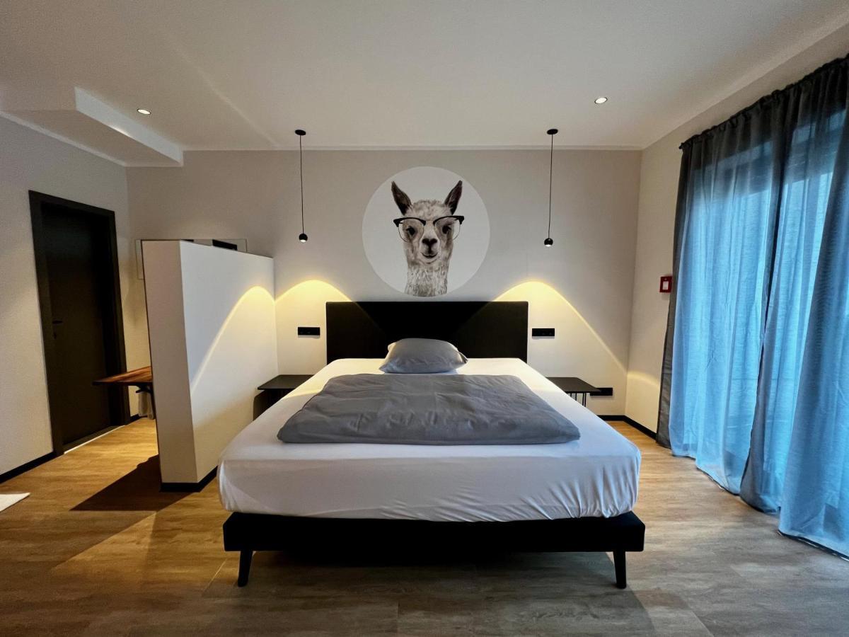 Hotel Drei Hoefe Friedrichsdorf Εξωτερικό φωτογραφία