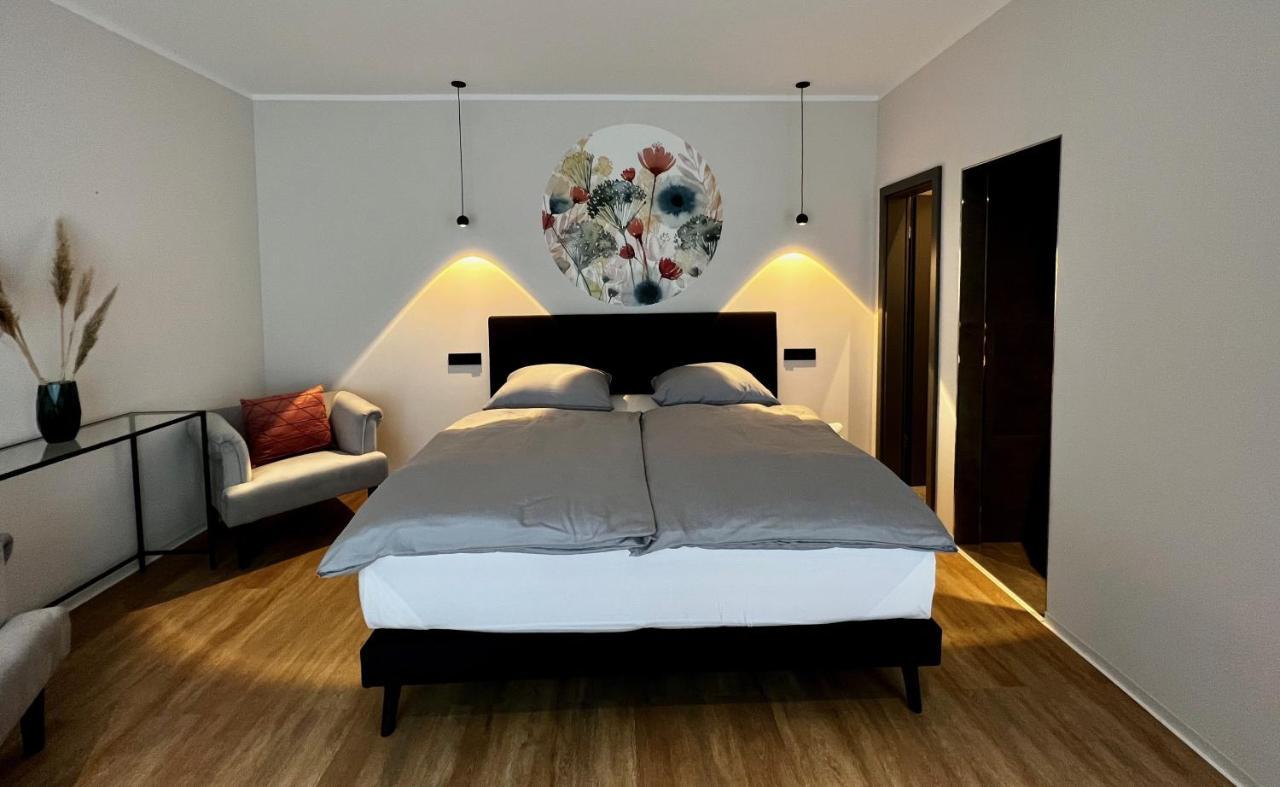 Hotel Drei Hoefe Friedrichsdorf Εξωτερικό φωτογραφία